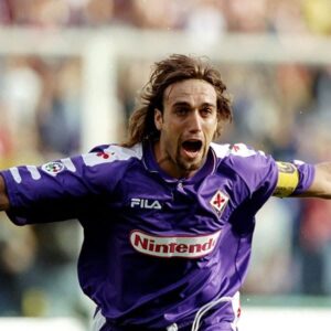 Games que patrocinaram times de futebol Camisa fiorentina com patrocinio da Nintendo