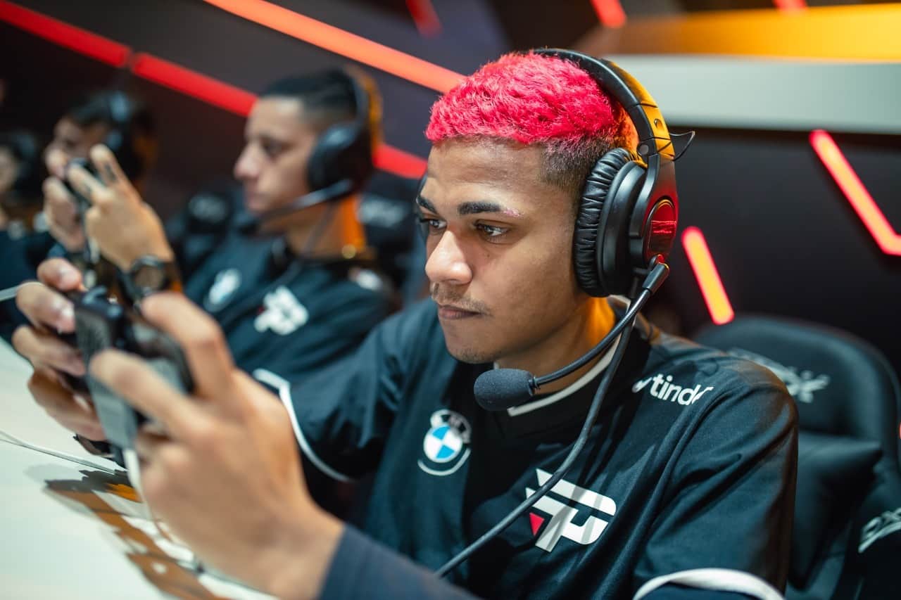 Veja MELHORES Jogadores de Free Fire de Todo o Mundo!